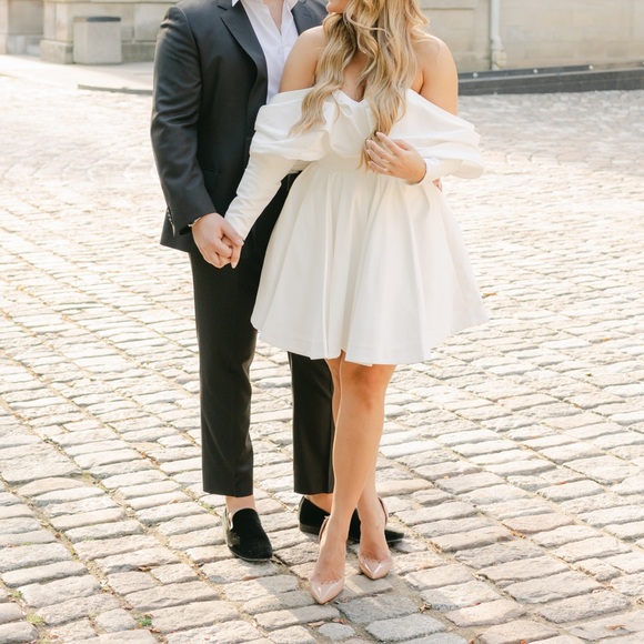 White ASOS dress! Perfect for any upcoming bride! Size US 8. Ivory. - Picture 1 of 6